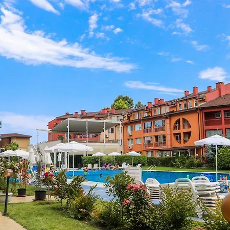 Luxury First Line With Pool And Sea View In Complex Oazis